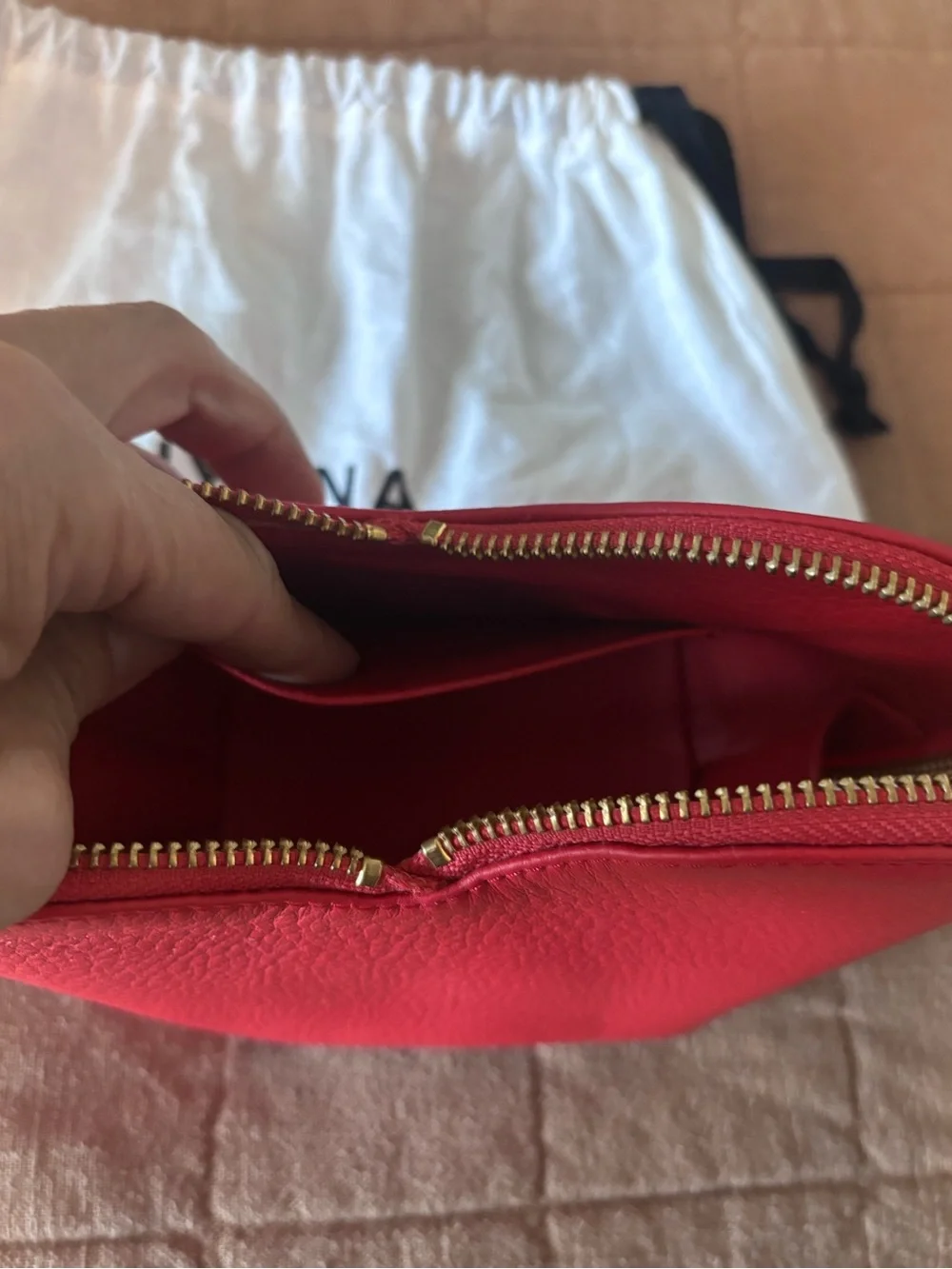 Cuyana Heart-Shaped Leather Cosmetic Pouch. New